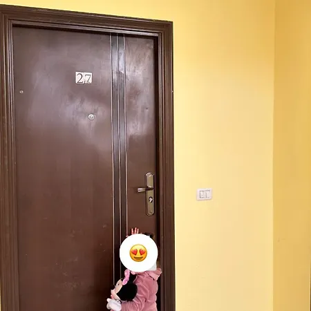 Vrapi 아파트 골렘