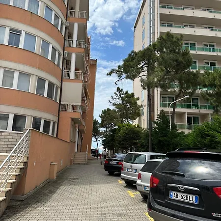 Appartamento Vrapi *